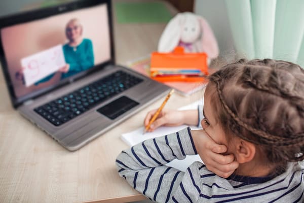 child learning online