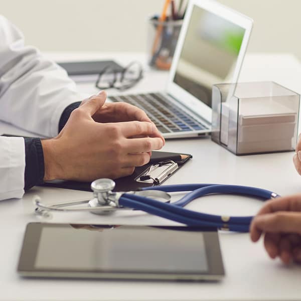 healthcare market newsletter doctor and family featured image