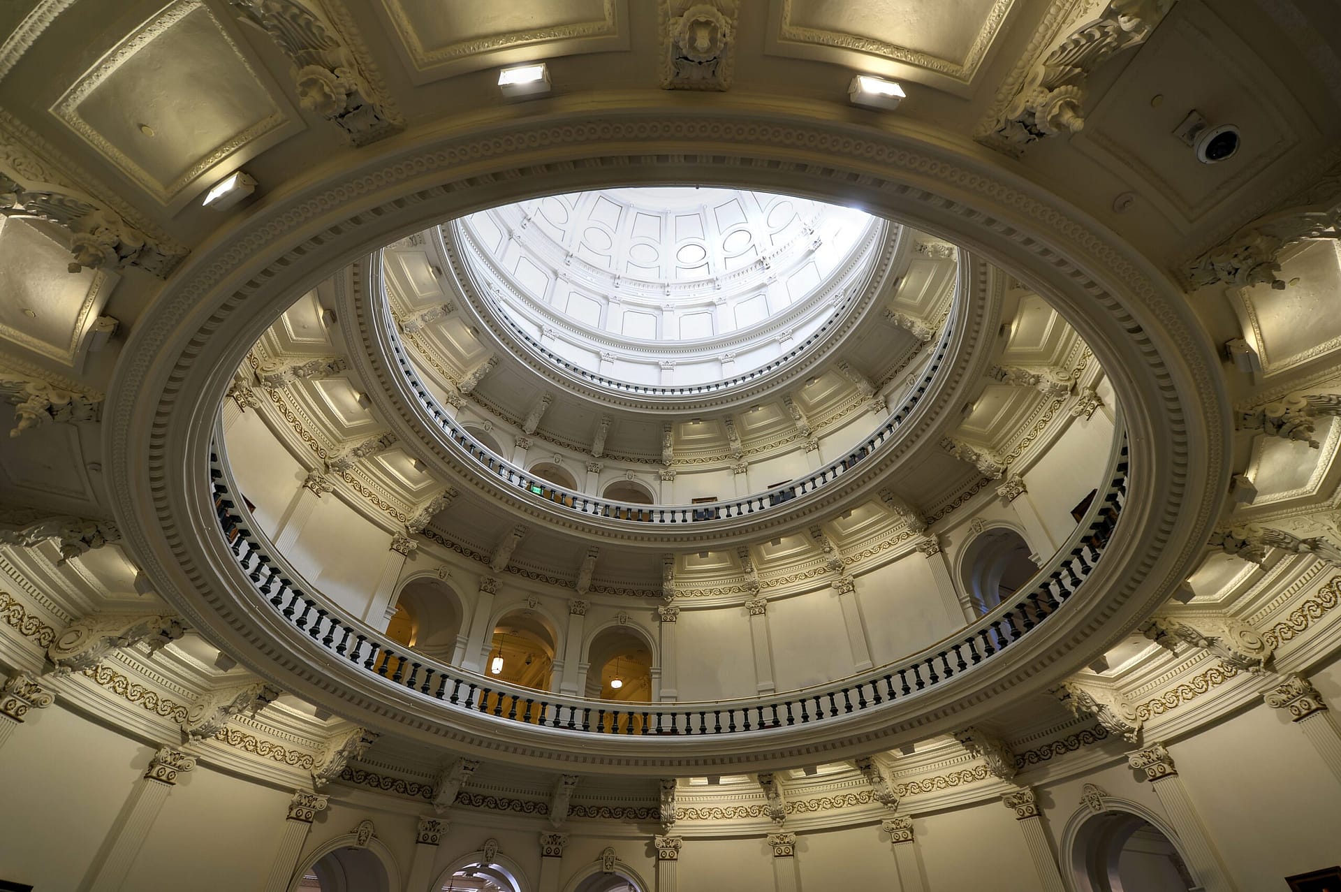 Texas Capitol rotunda interior